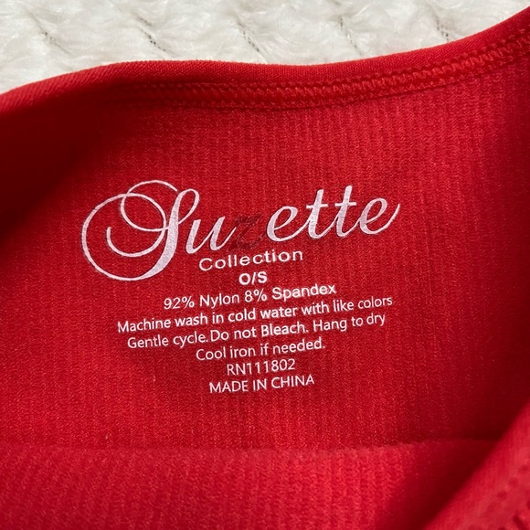 SOLD- Red Crop Top - Picture 3 of 3